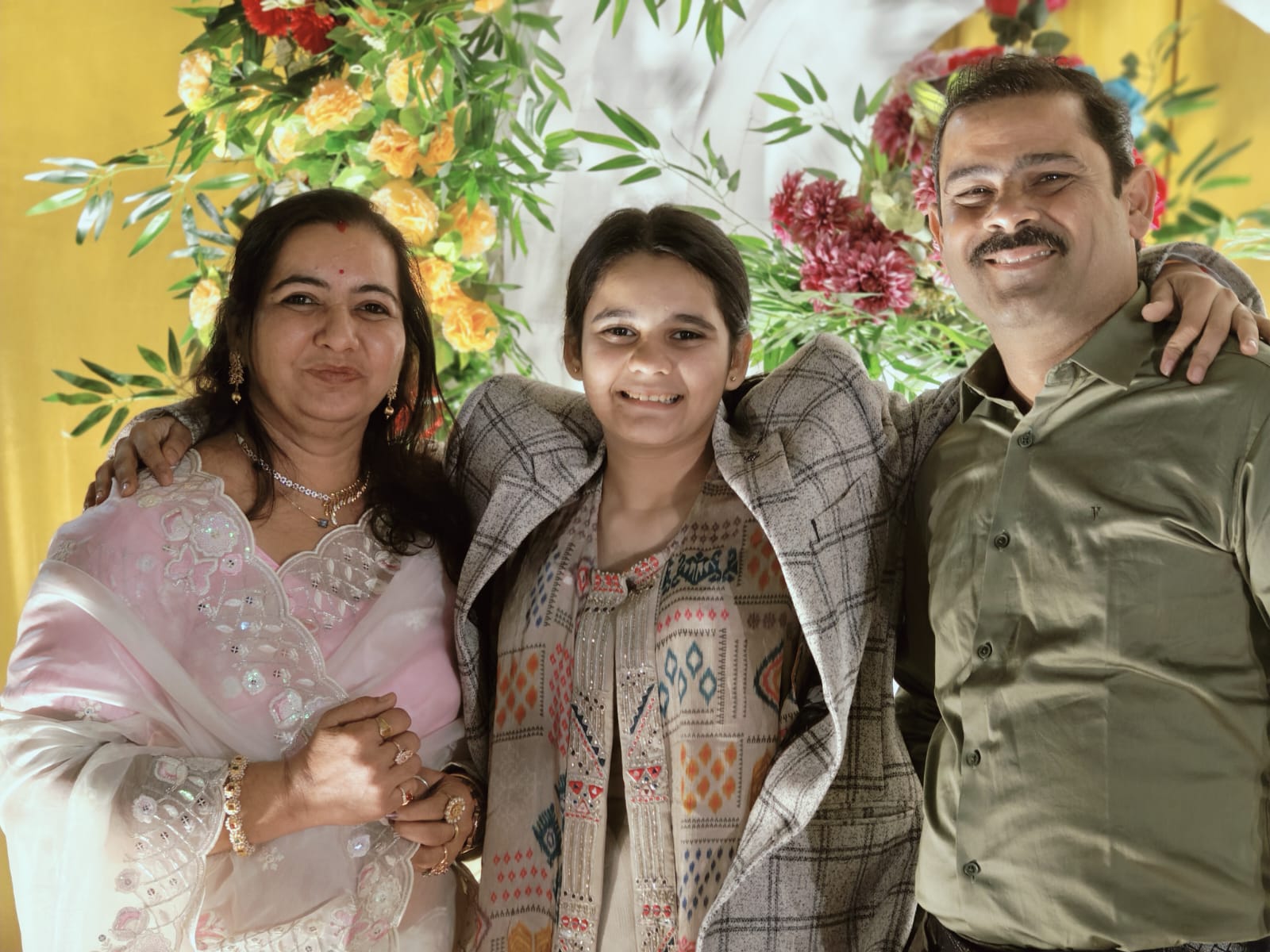 Photo of Mrs. Reena Paliwal, parent of Himadri Paliwal (Age 15)